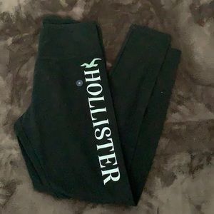 Hollister ultra high wasted leggings